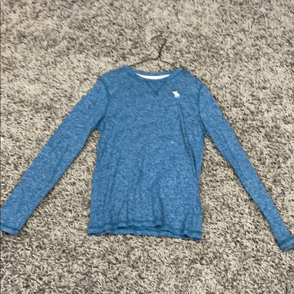blue t-shirt